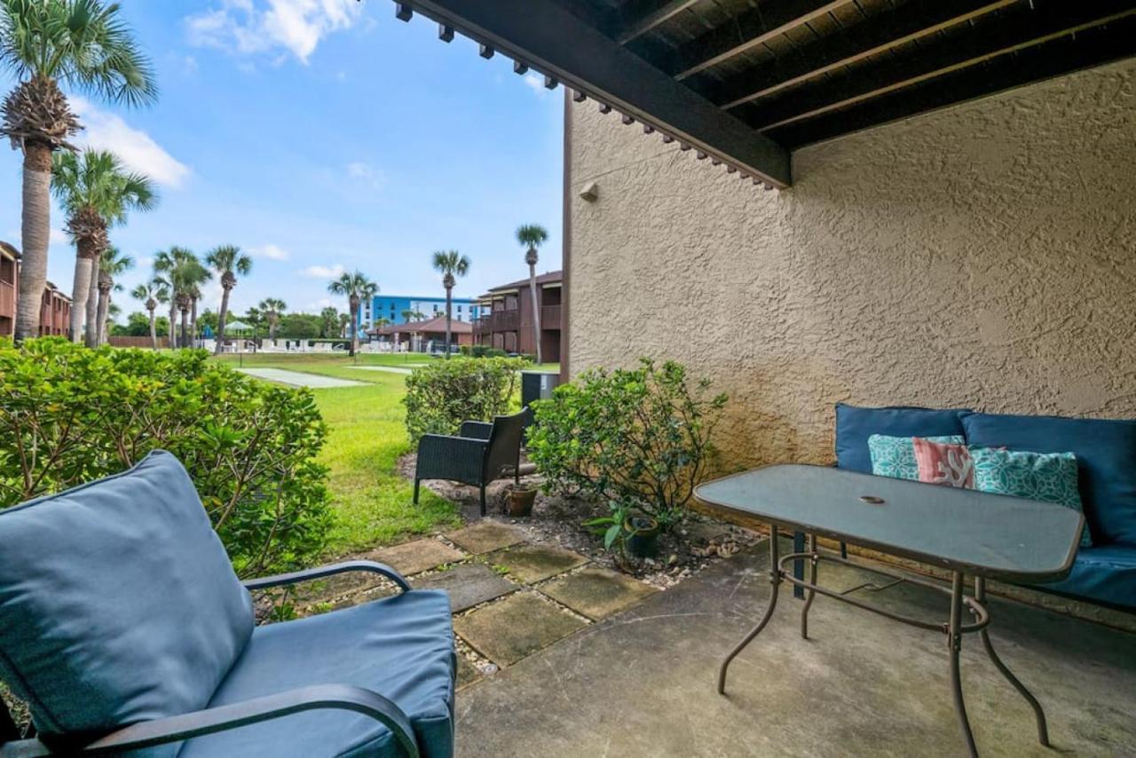 Experience Starlit Nights From Beach Happy'S Balcony Overlooking The Community Pool At Beachwalk Villa Panama City Beach Exterior foto
