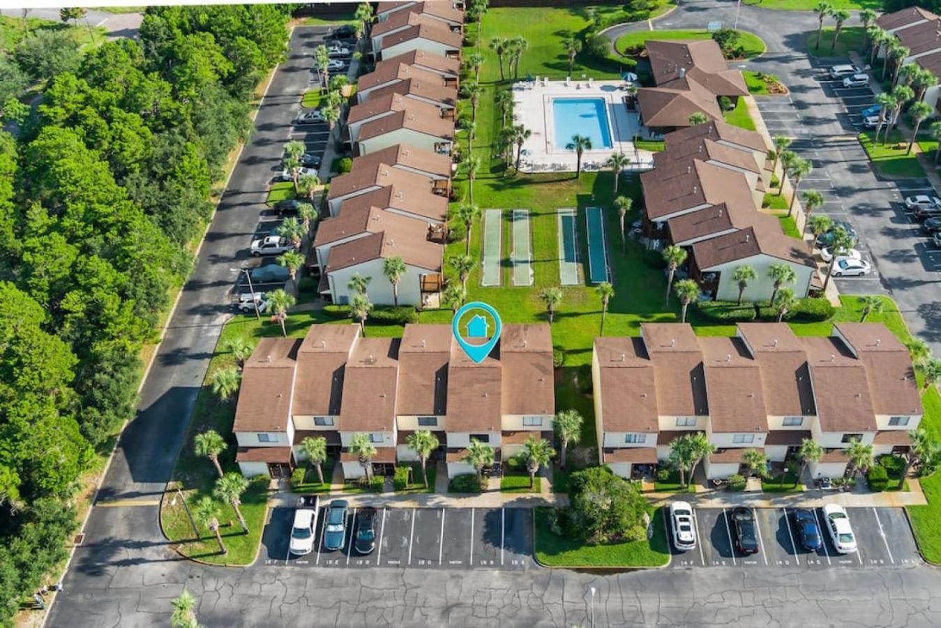 Experience Starlit Nights From Beach Happy'S Balcony Overlooking The Community Pool At Beachwalk Villa Panama City Beach Exterior foto
